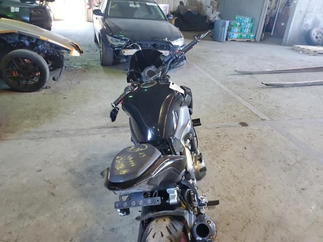 2017 Kawasaki ZR900
