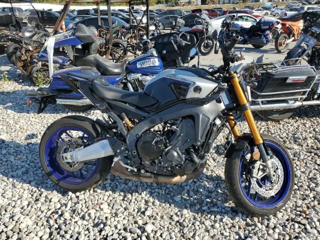 2025 Yamaha MT09 SP