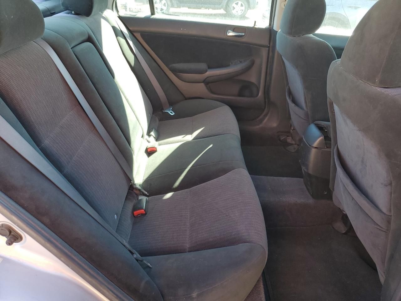 2004 Honda Accord lx