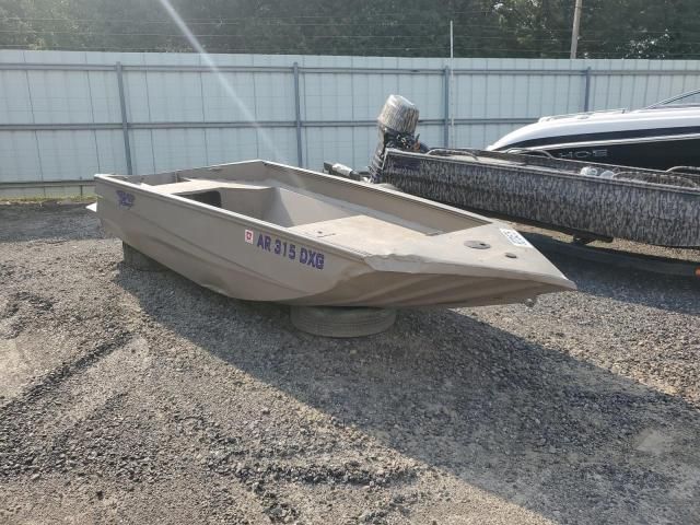 2023 Edgewater Boat-Boat