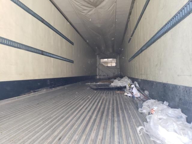 2011 Utility VS2RA Refrigerated Van Trailer