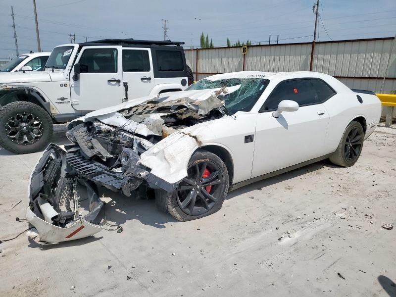 2018 Dodge Challenger SXT