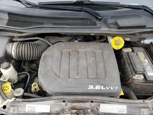 2013 Chrysler Town & Country Touring