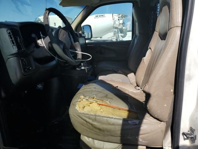 2003 GMC 2500 Savana