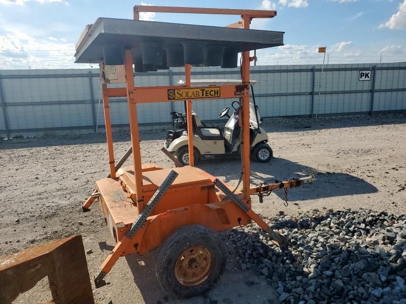 2005 Solar Tech Silent Sentinel Arrow Board Trailer