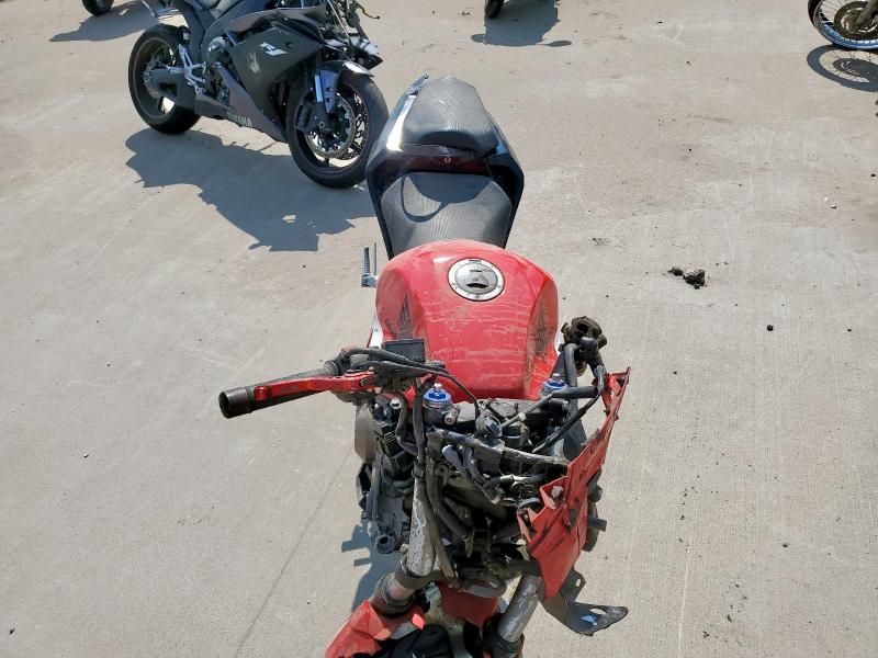 2017 Honda CBR500 R