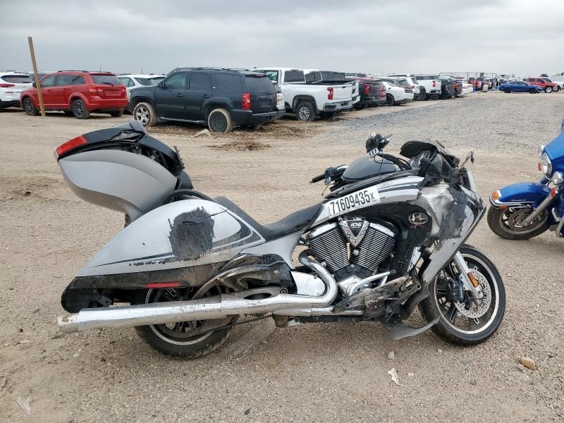 2011 Victory Vision Touring