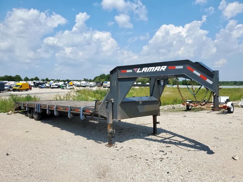 2022 Lamar FS023028 Equipment Trailer