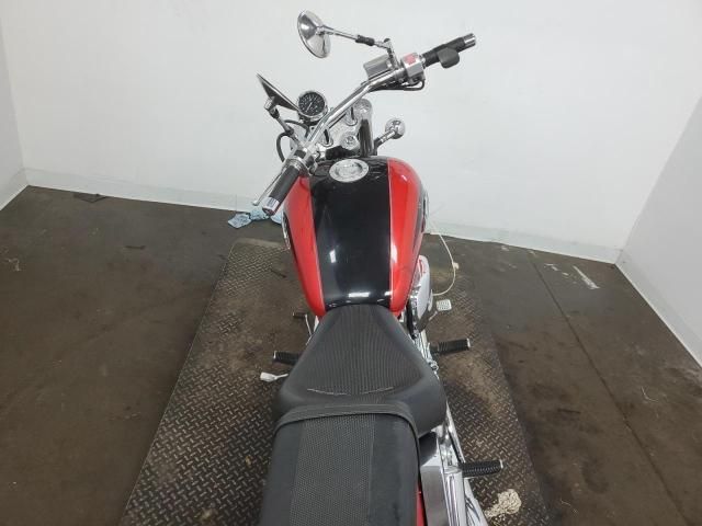 1999 Suzuki VZ800