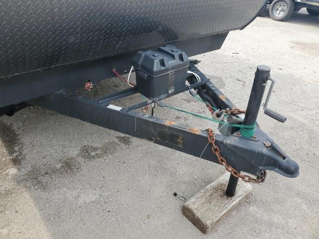 2014 Heartland M-30LX Prowler Lynx