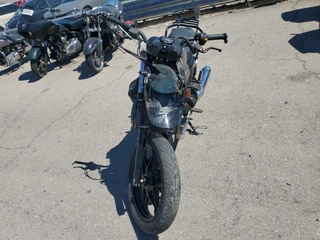 2016 Moto Guzzi V7 LL Stone