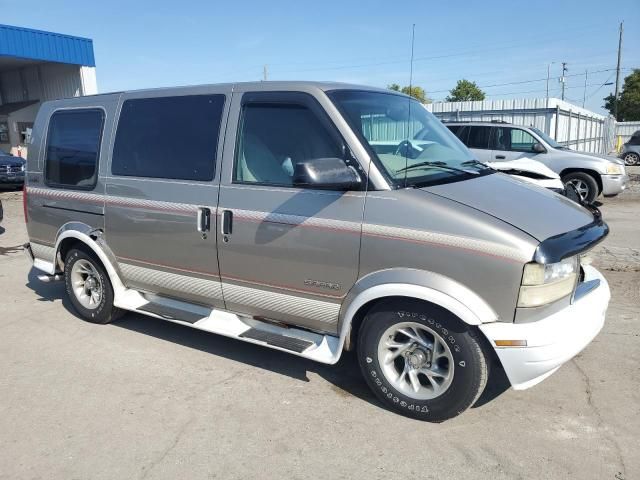2001 GMC Safari XT