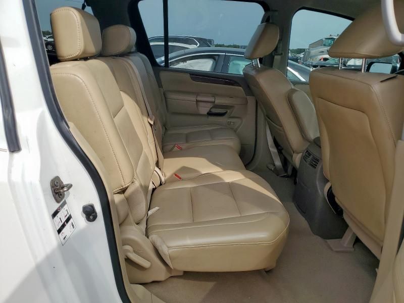 2011 Nissan Armada SV