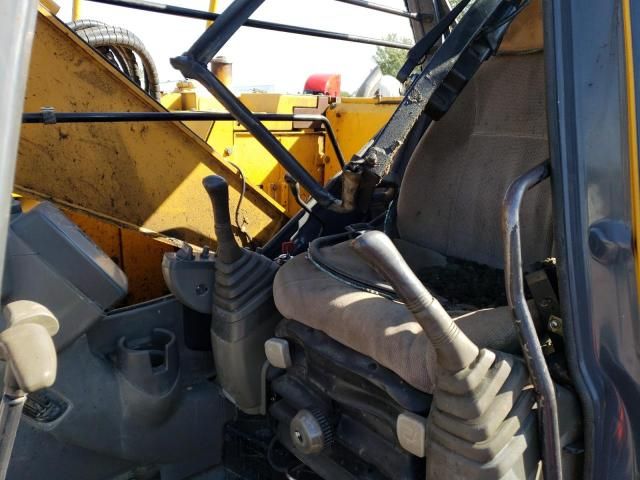 2005 John Deere 1010 Trctr