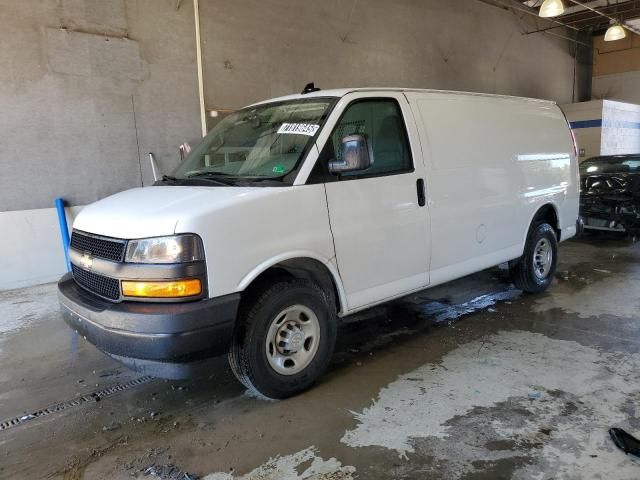 2022 Chevrolet Express G2500