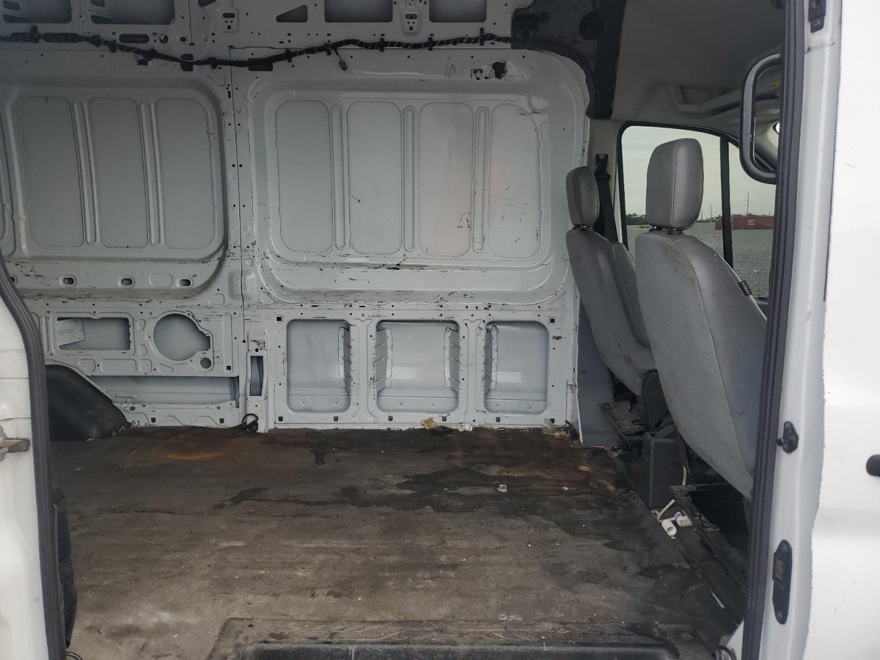 2019 Ford Transit T-250