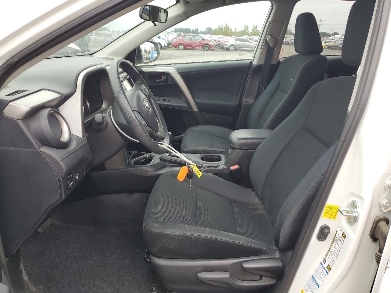 2016 Toyota Rav4 le