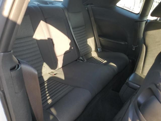 2013 Dodge Challenger SXT