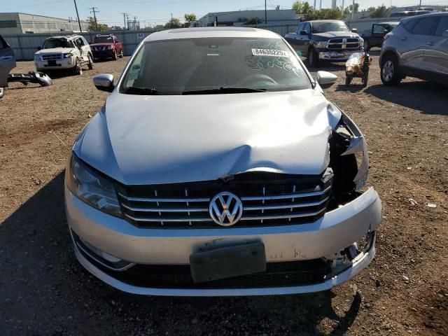 2014 Volkswagen Passat SEL