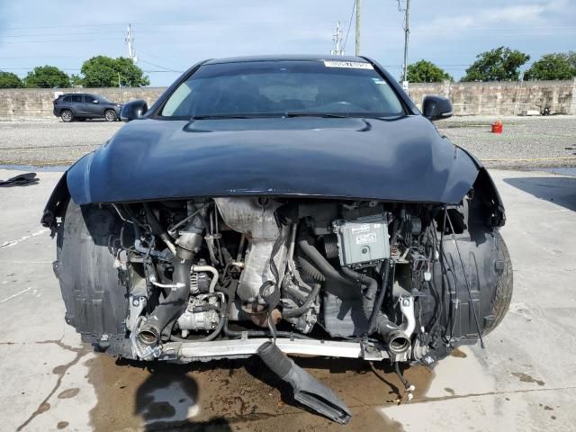2018 Infiniti QX30 Base