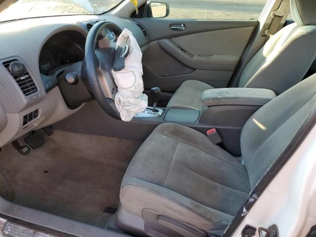 2010 Nissan Altima Base