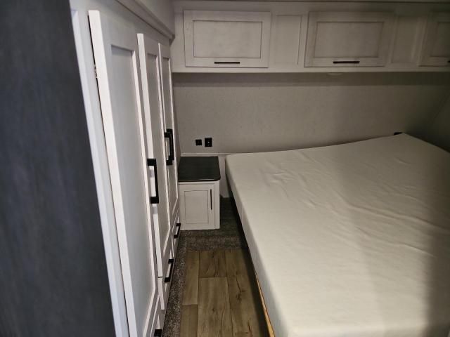 2025 Astoria 250RD