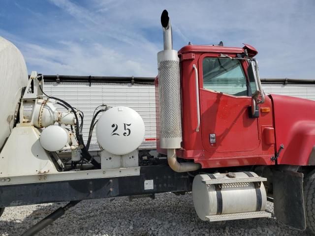 2005 International 5500I Ready MIX Truck