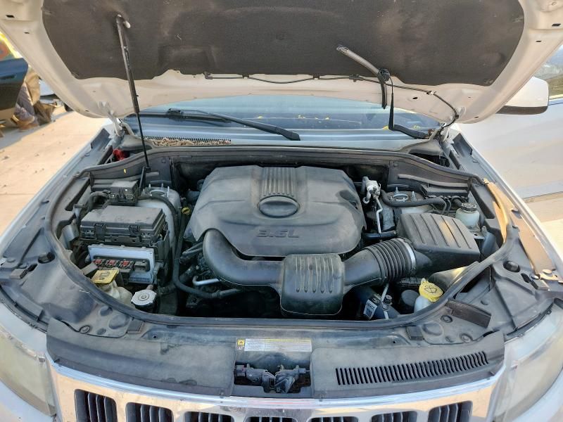 2011 Jeep Grand Cherokee Laredo