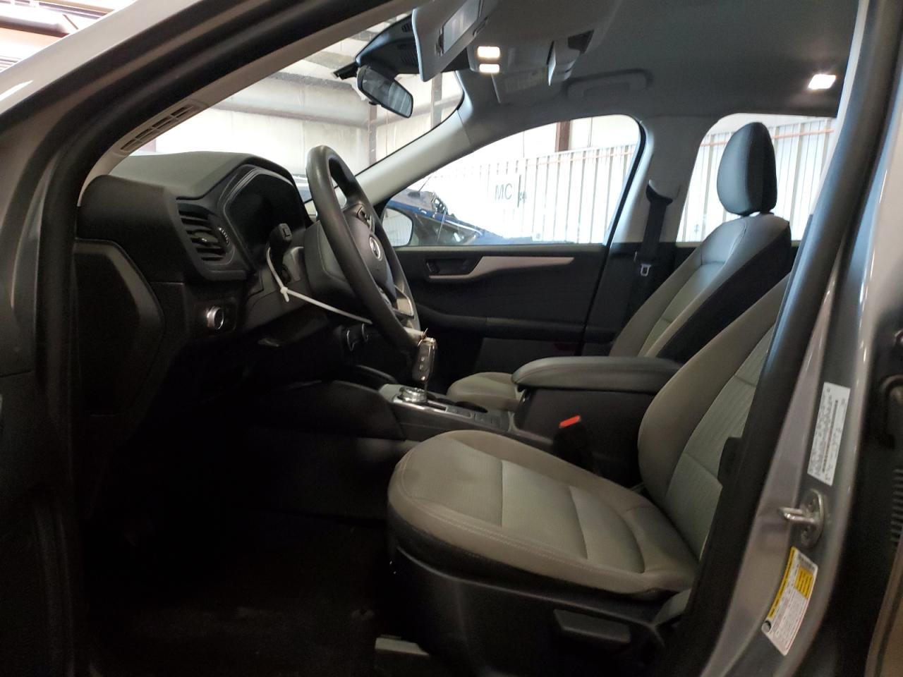 2022 Ford Escape s