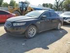 2014 Ford Taurus se