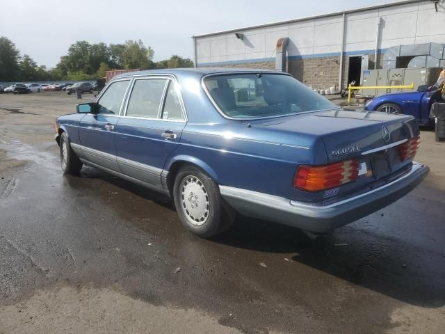 1986 Mercedes-Benz 560 SEL
