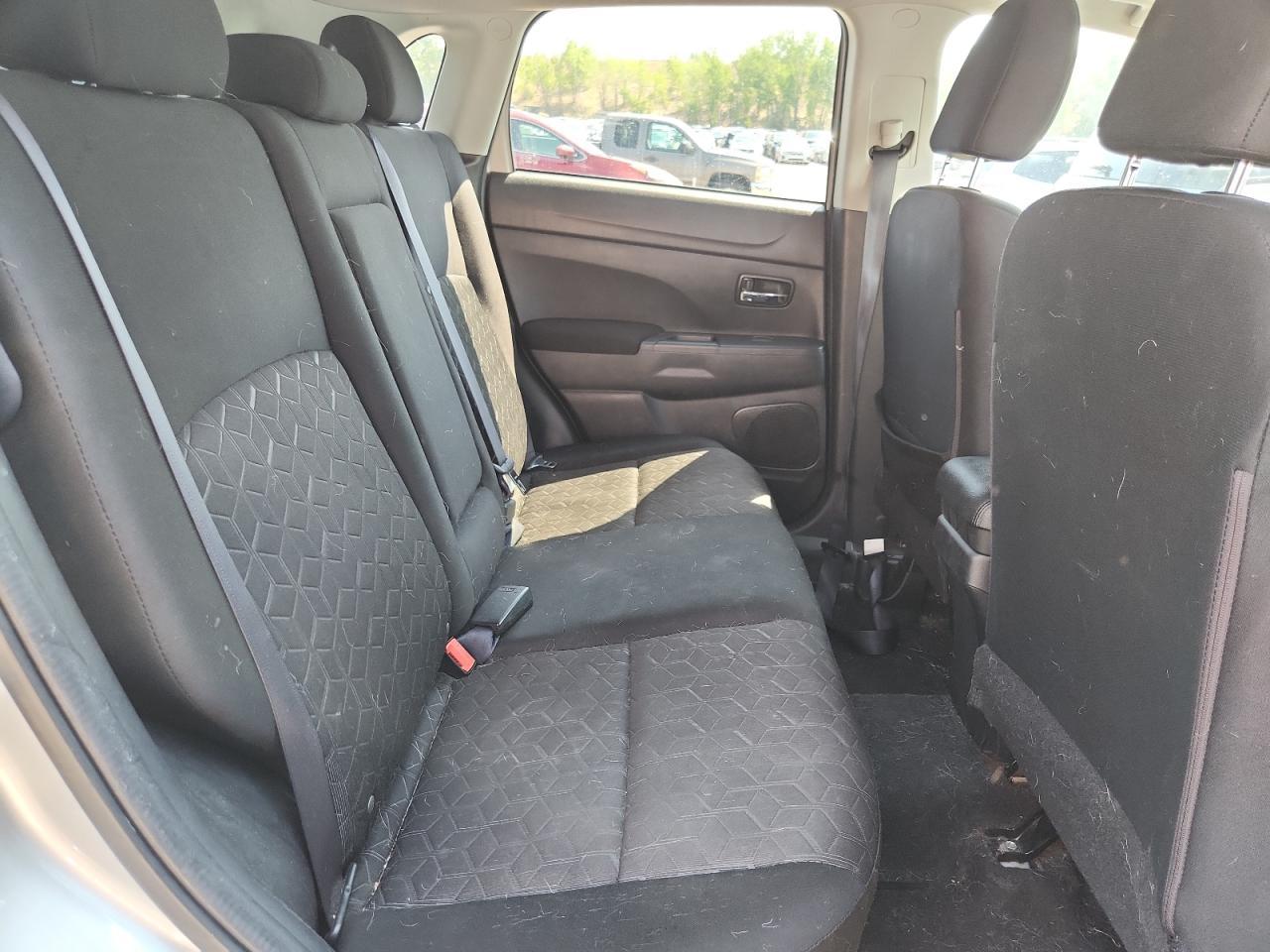 2020 Mitsubishi Outlander Sport es