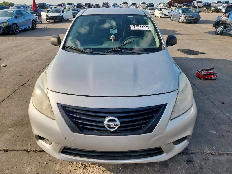 2014 Nissan Versa S