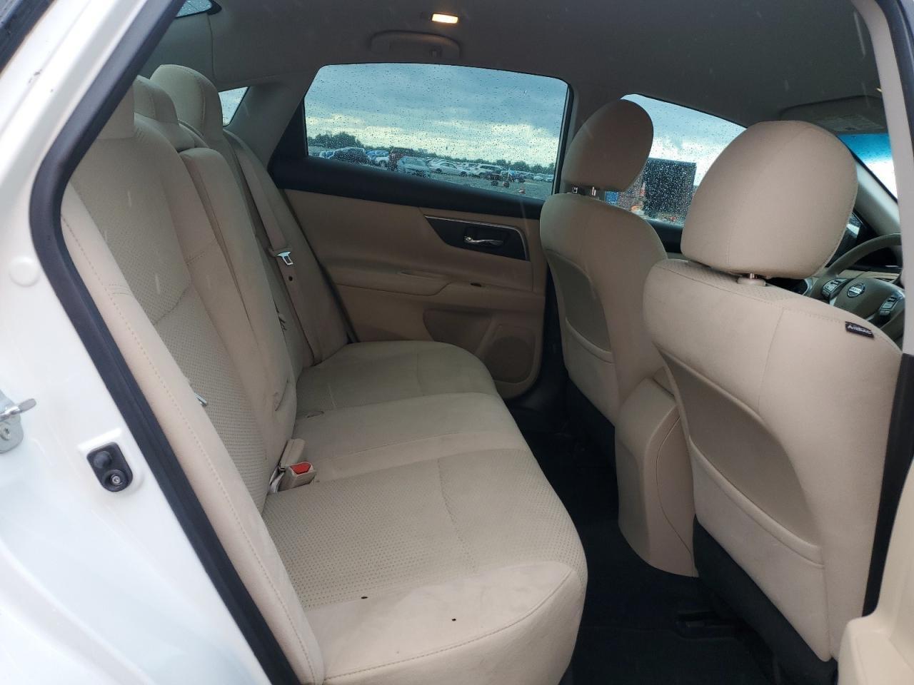 2015 Niss Altima