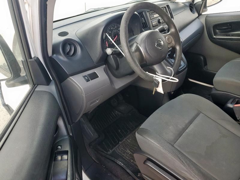 2013 Nissan NV200 2.5S