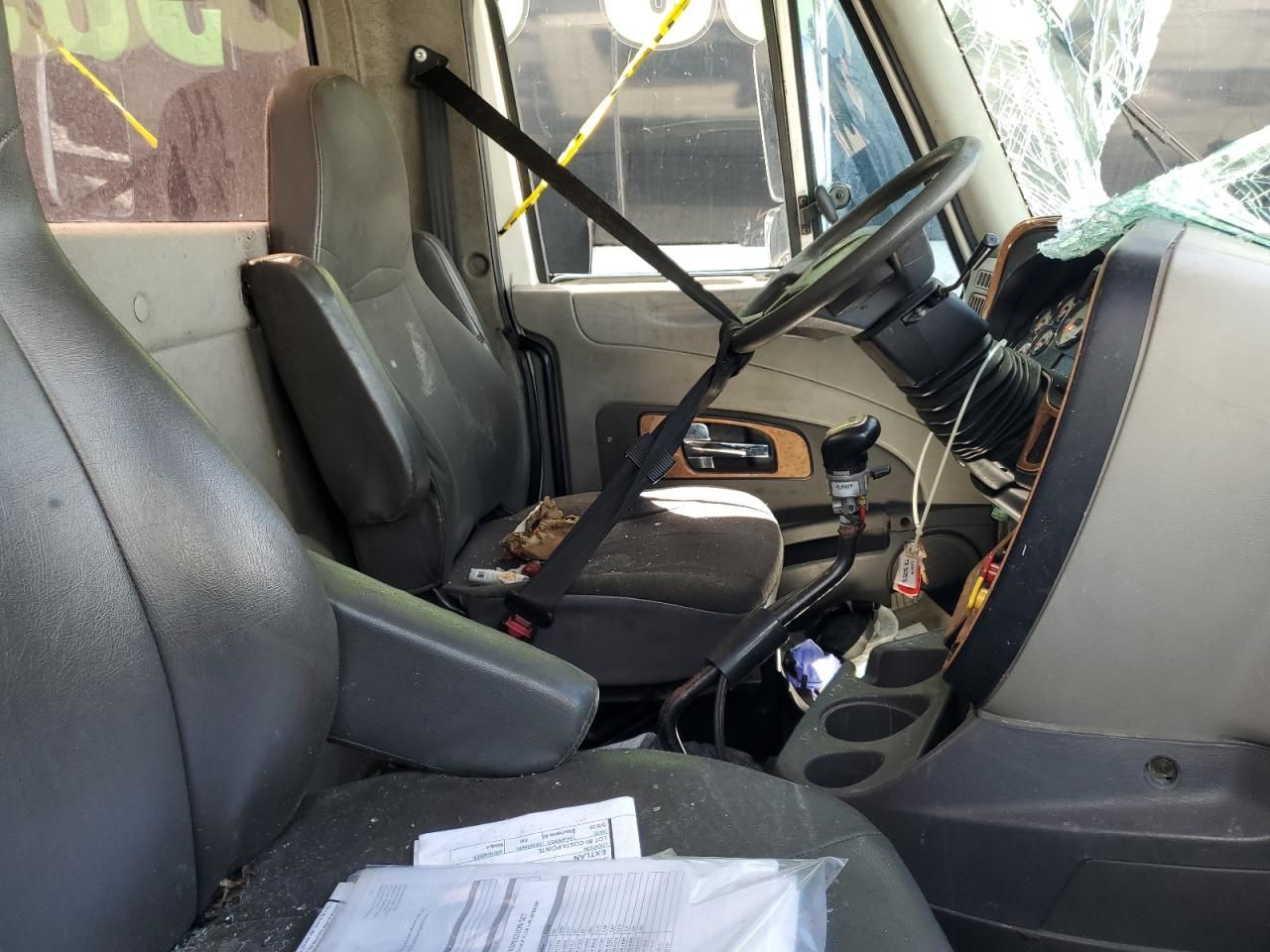 2016 International Prostar Semi Truck