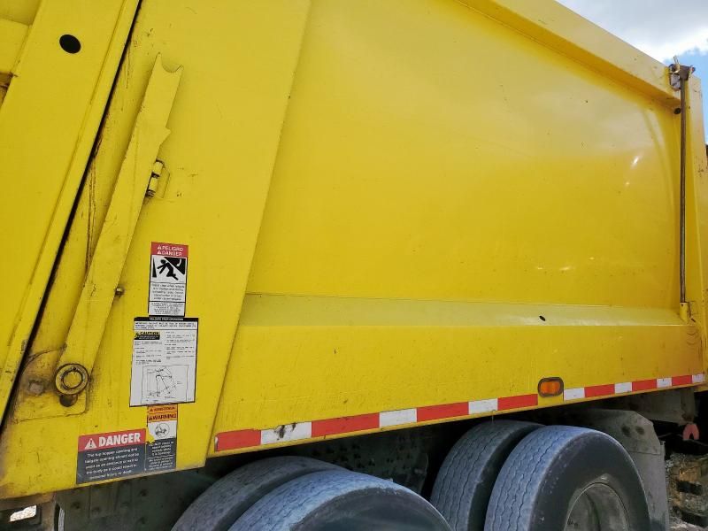 2018 Autocar Xpeditor Refuse Truck
