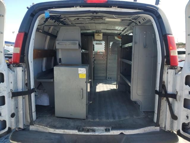 2014 Chevrolet Express G2500
