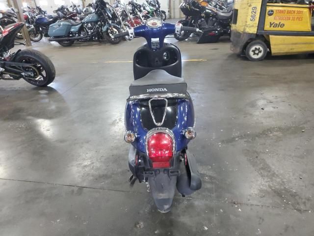2015 Honda NCH50