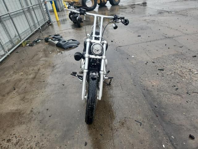 2022 Harley-Davidson Fxst
