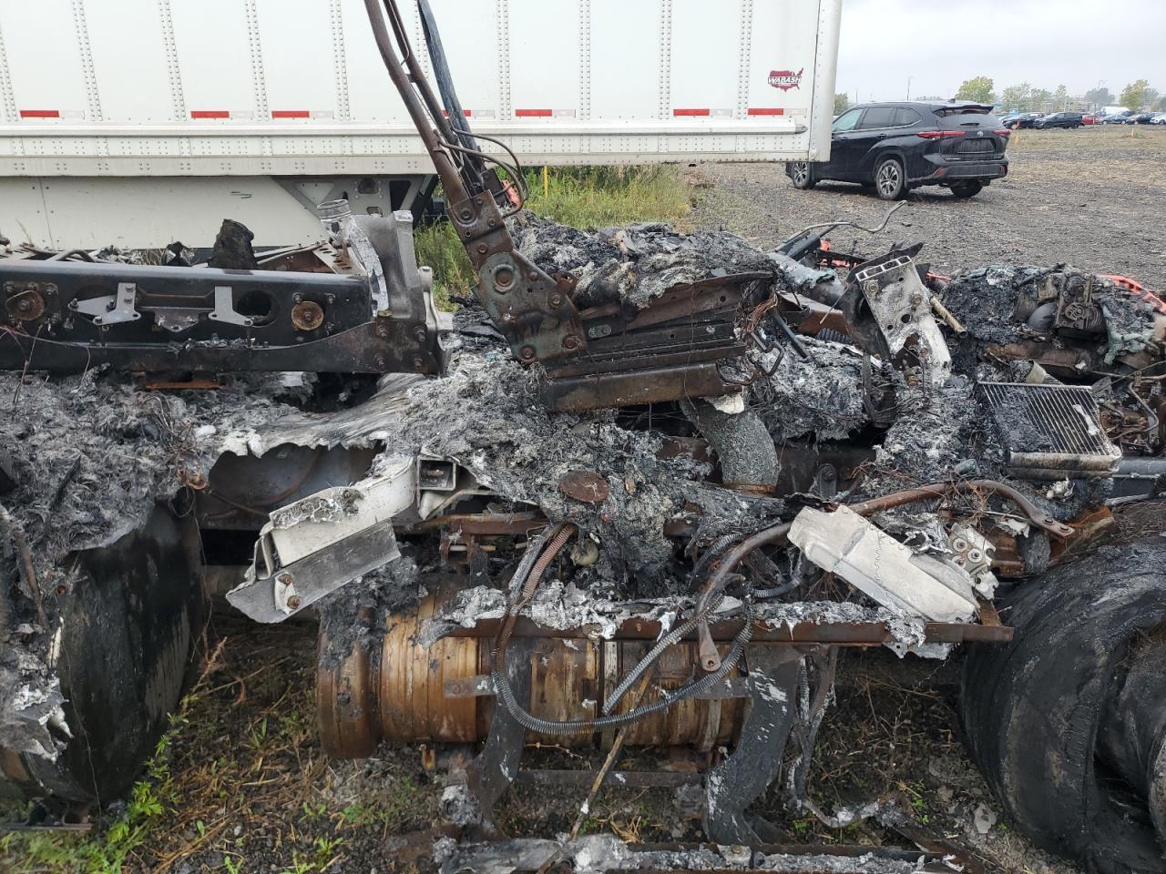 2019 Kenworth T680-Semi Truck