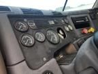 2013 Freightliner Cascadia Semi Truck