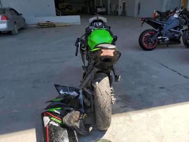 2022 Kawasaki EX650 N