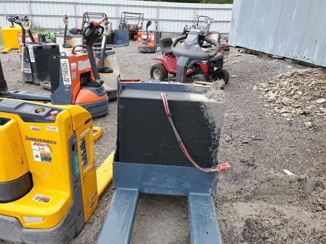 2020 Toyota Electric Pallet Jack-Pallet Jack