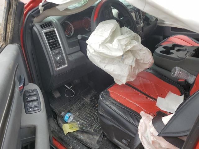 2015 Dodge RAM 1500 SLT