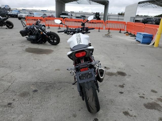 2025 Honda CB750 A