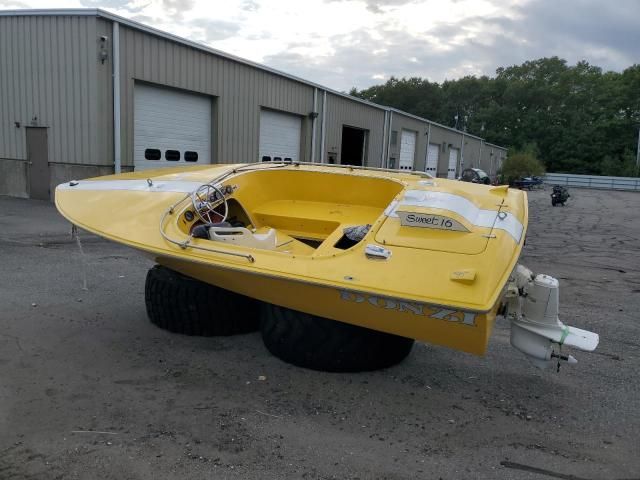 1968 Donzi Sweet 16-Boat