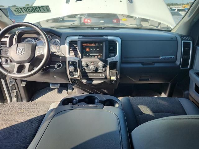 2016 Dodge RAM 1500 SLT