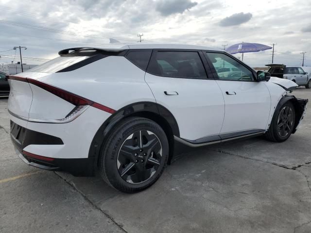2025 KIA EV6 Light
