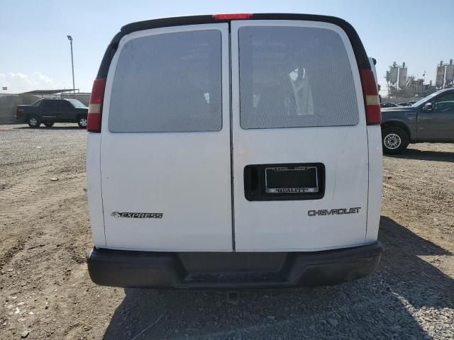 2004 Chevrolet Express G1500